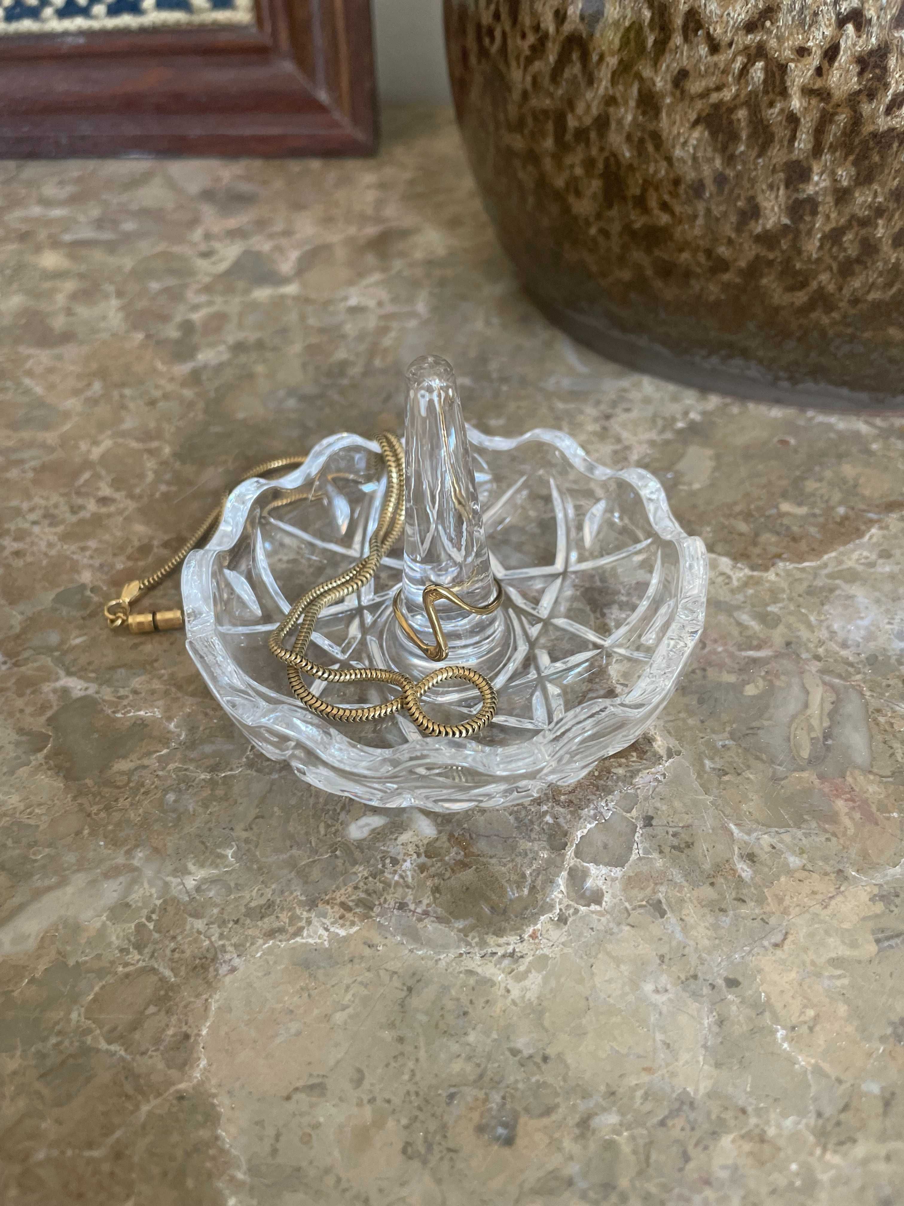 Pratinho de cristal – ideal para bijuteria ou petiscos!