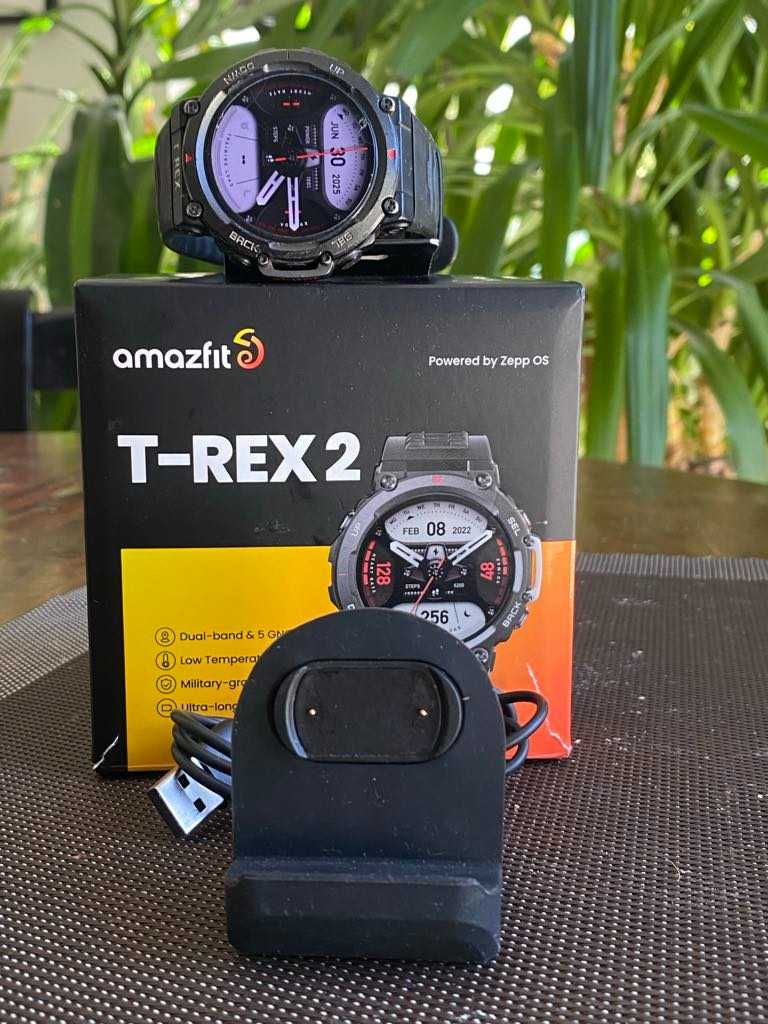 Zegarek Amazfit T-REX 2 + stojak do ładowania