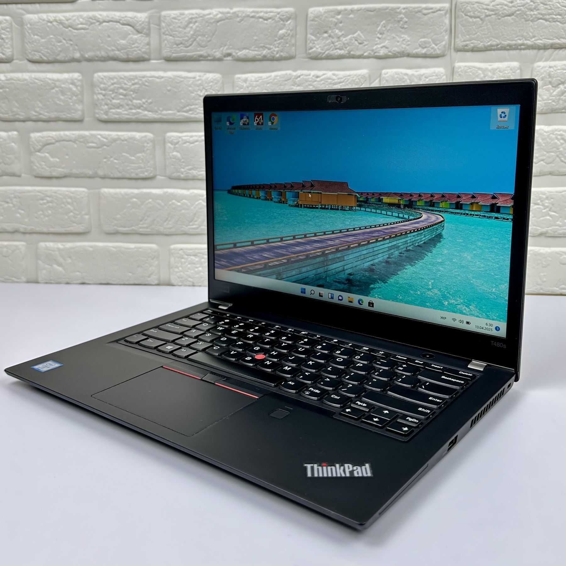 Ігровий ноутбук ультрабук Lenovo  Intel core i5 / 8gb DDR4 / SSD / IPS