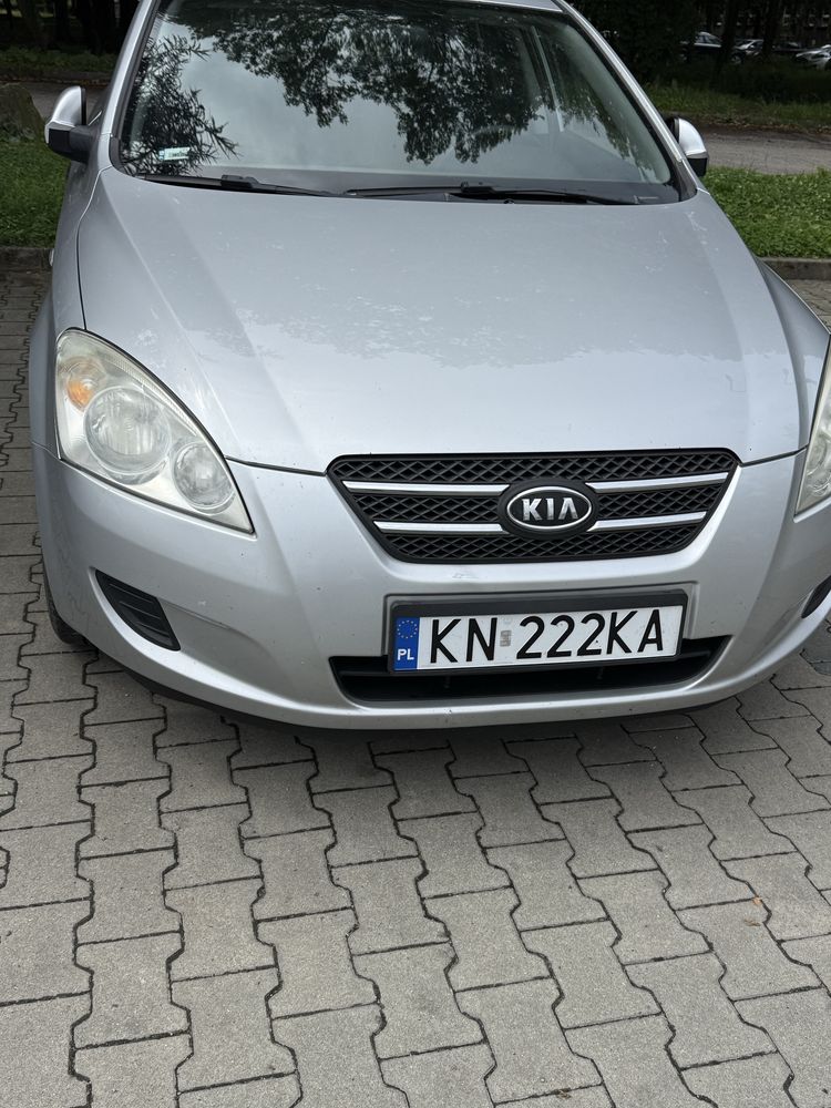 Kia Ceed 1,4 benzyna - Lpg . System Start-Stop , nowe sprzęgło , klima