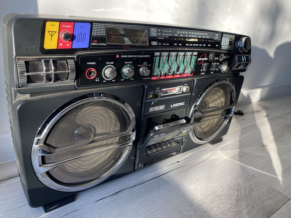 Sprzedam Radio magnetofon-SPRAWNY !