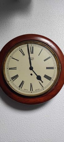 Relógio de parede antigo Smiths Enfield