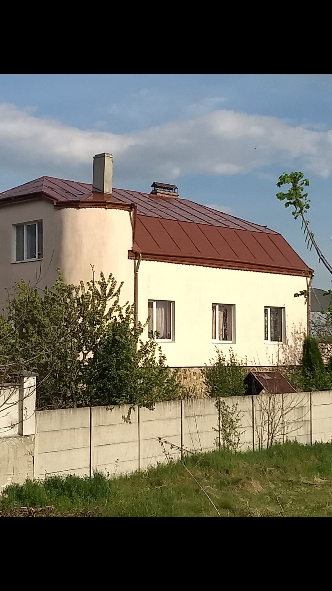Фарбування дахів по всьому Жовківському районі