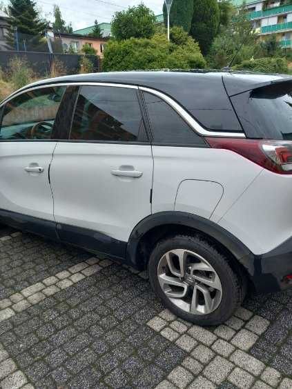 Opel Crosland X, biały