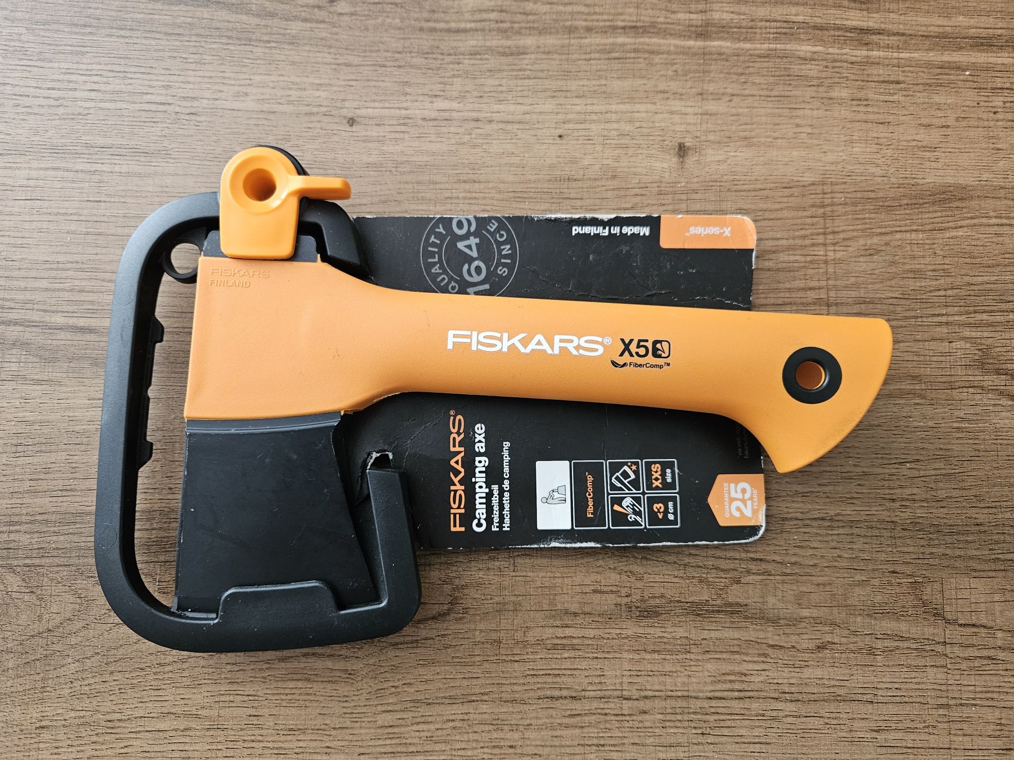 Siekiera Fiskars X5