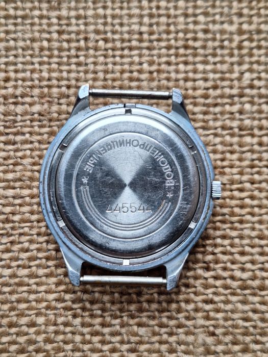 Часы Слава Кварц