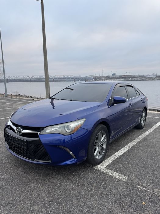 Продам Toyota Camry в рассрочку