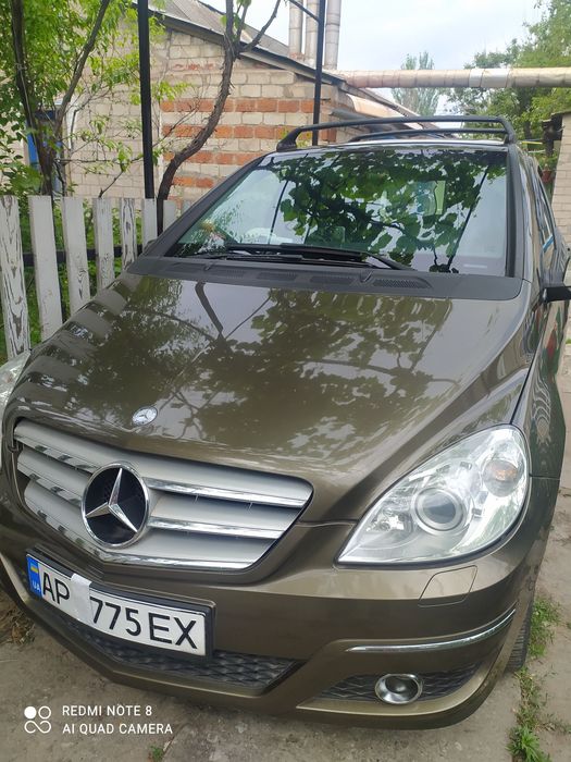 Аренда авто с водієм.