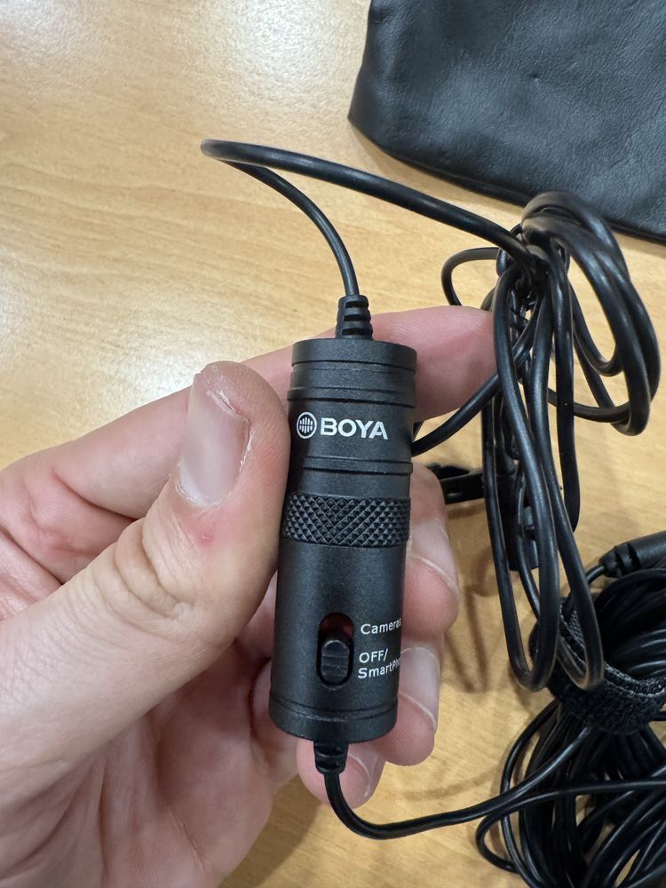 Microfone lapela BOYA como novo