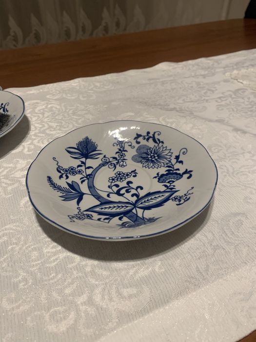 Miseczki z talerzykami. Porcelana Książ PRL