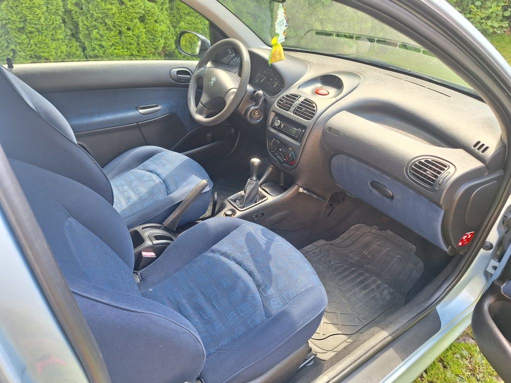 Peugeot 206 Benzyna Dobry stan !