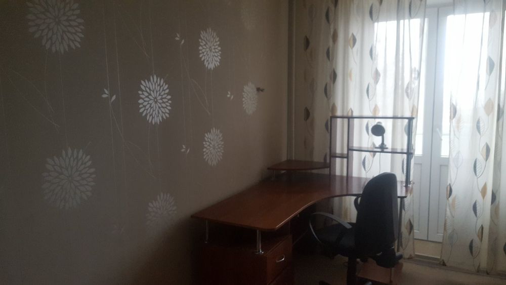 Сдам 3 кв Салтовское Шоссе 7000+ сч. Отопл. не платим. Можно вокнных.