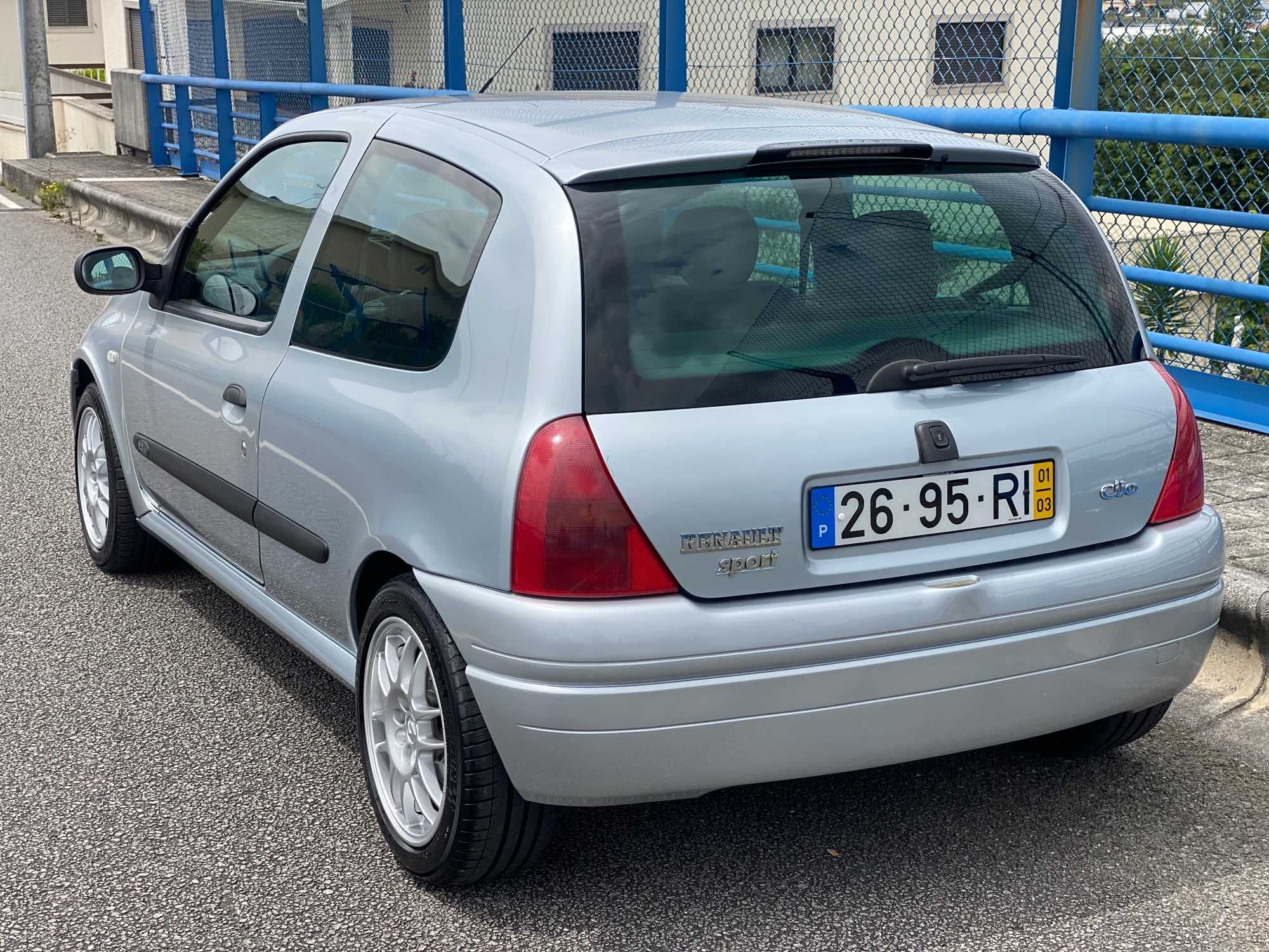 Renault Clio 2.0 SPORT