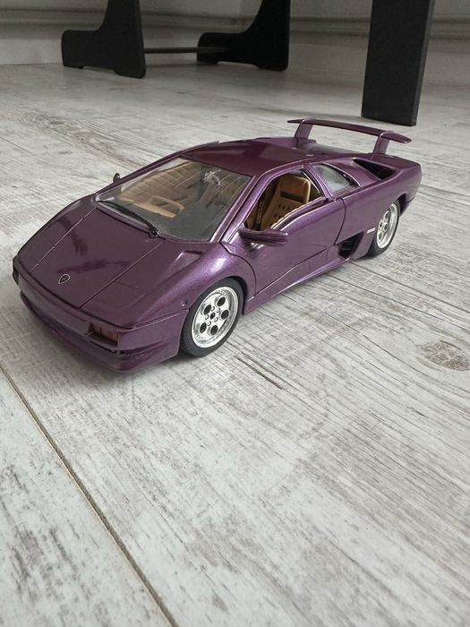 Рідкісна Модель burago italy Lamborghini Diablo 1/18