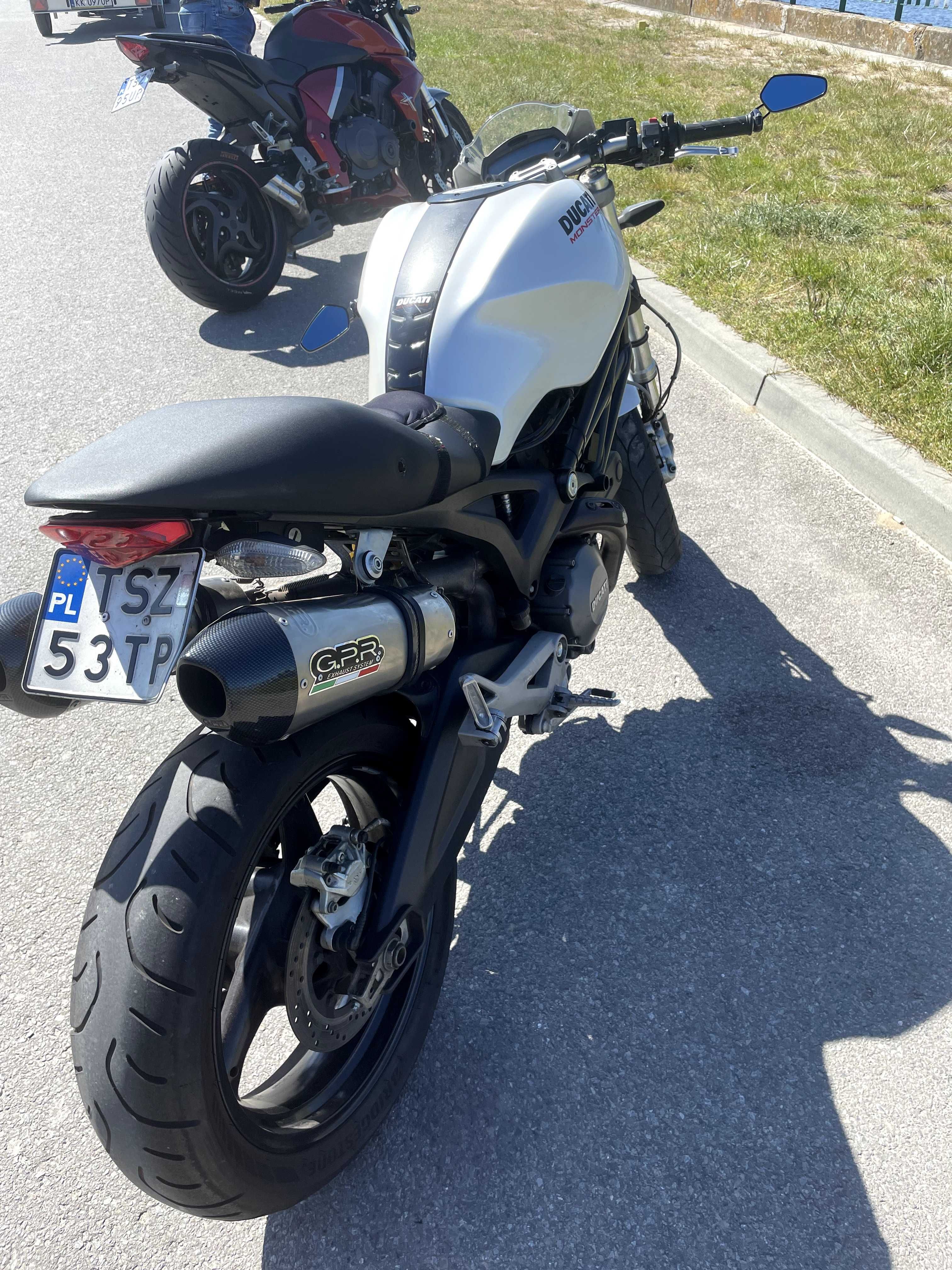 Ducati 696 Monster z prywatnych rąk