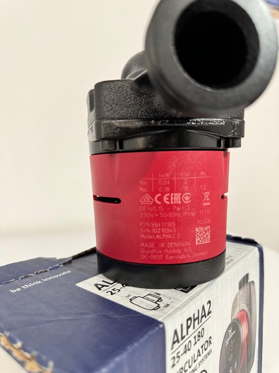 Насос циркуляційний Grundfos ALPHA2 25-40-180