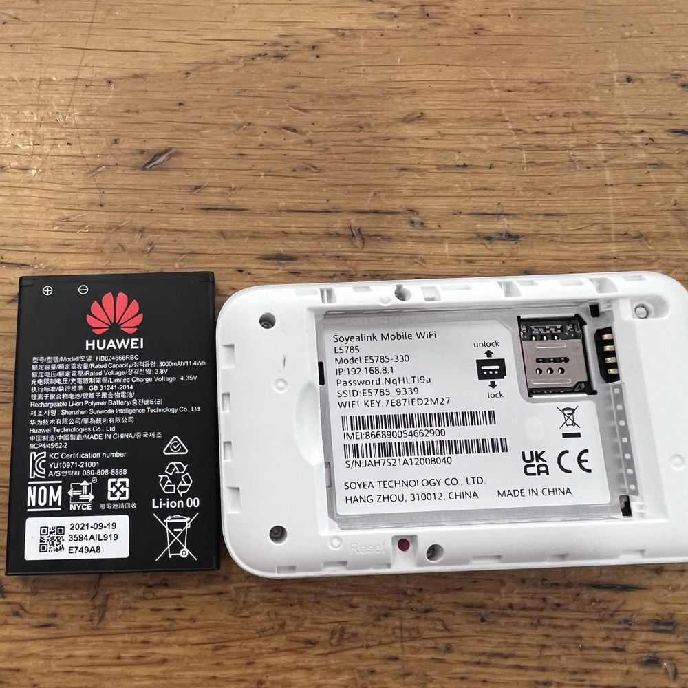 Router Huawei E5785 sem fios