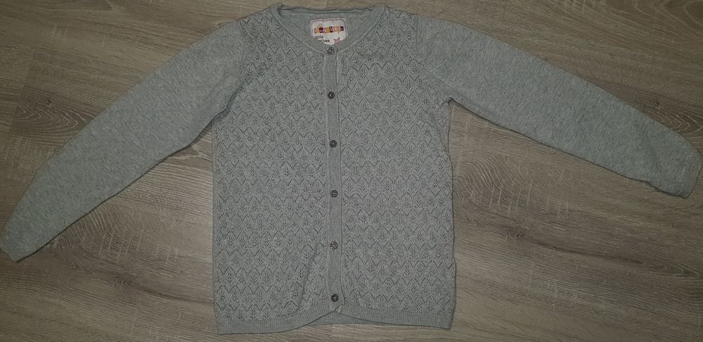 Sweterek dziewczęcy