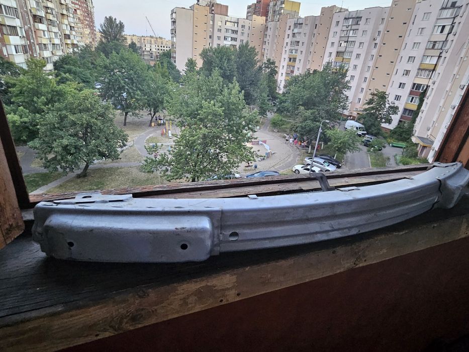 Усилитель заднего бампера на honda accord 7/Acura tsx