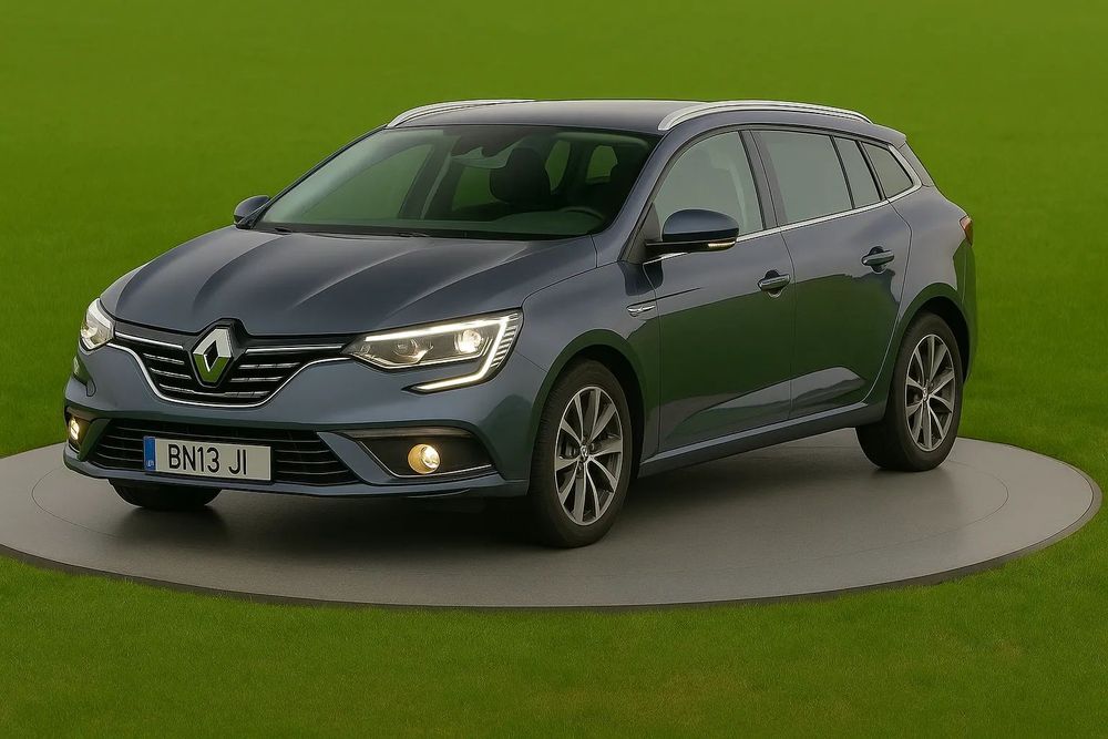 Renault Mégane Sport Tourer E-TECH Plug-in 160 R.S. LINE