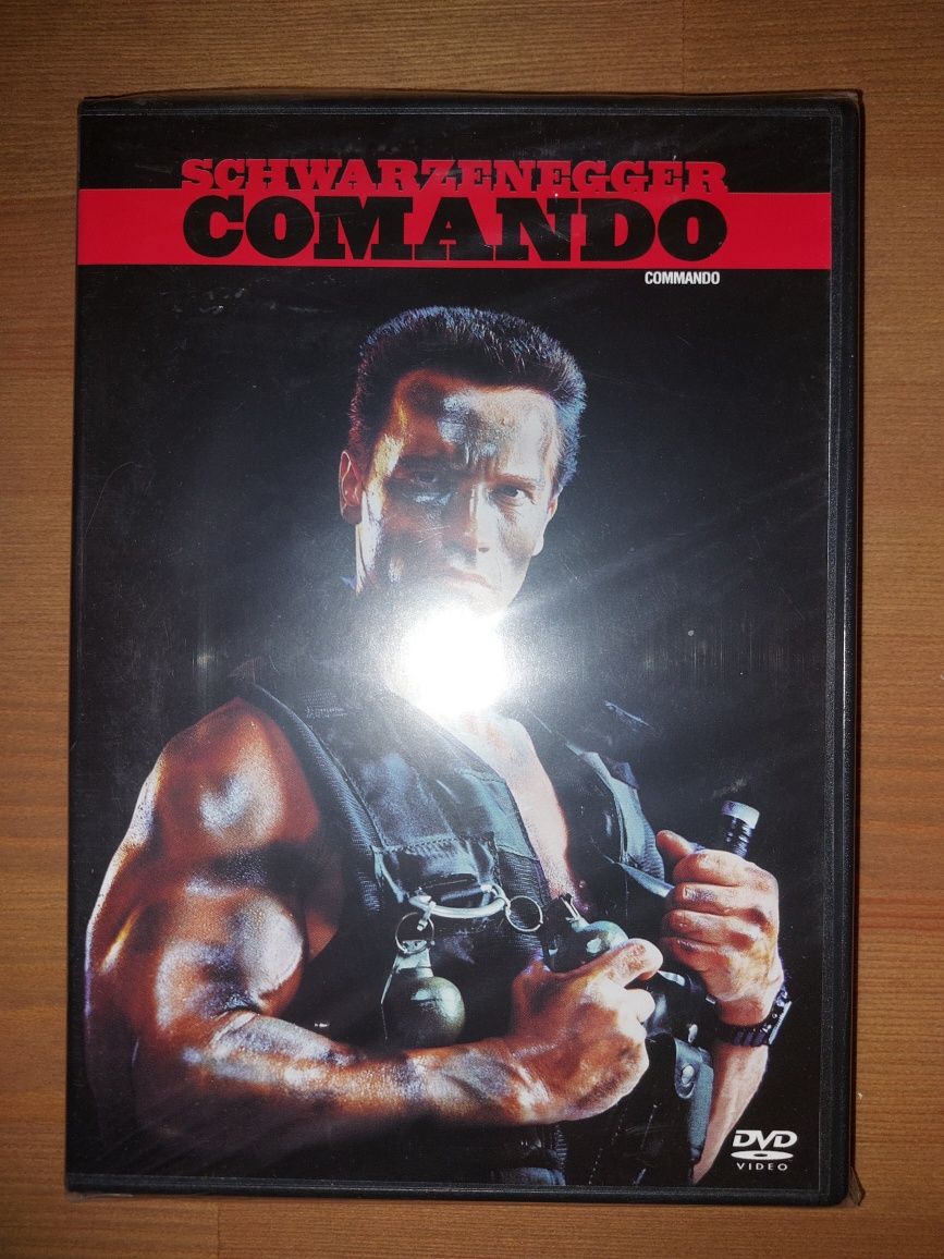 DVD NOVO e SELADO - " Comando " 1985 Schwarzenegger