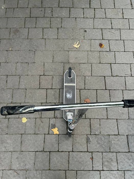 Трюковый самокат HIPE H4