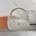 Torebka Miu Miu Hobo