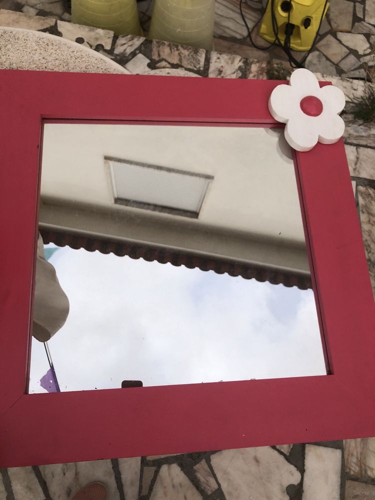 Espelho para quarto de menina