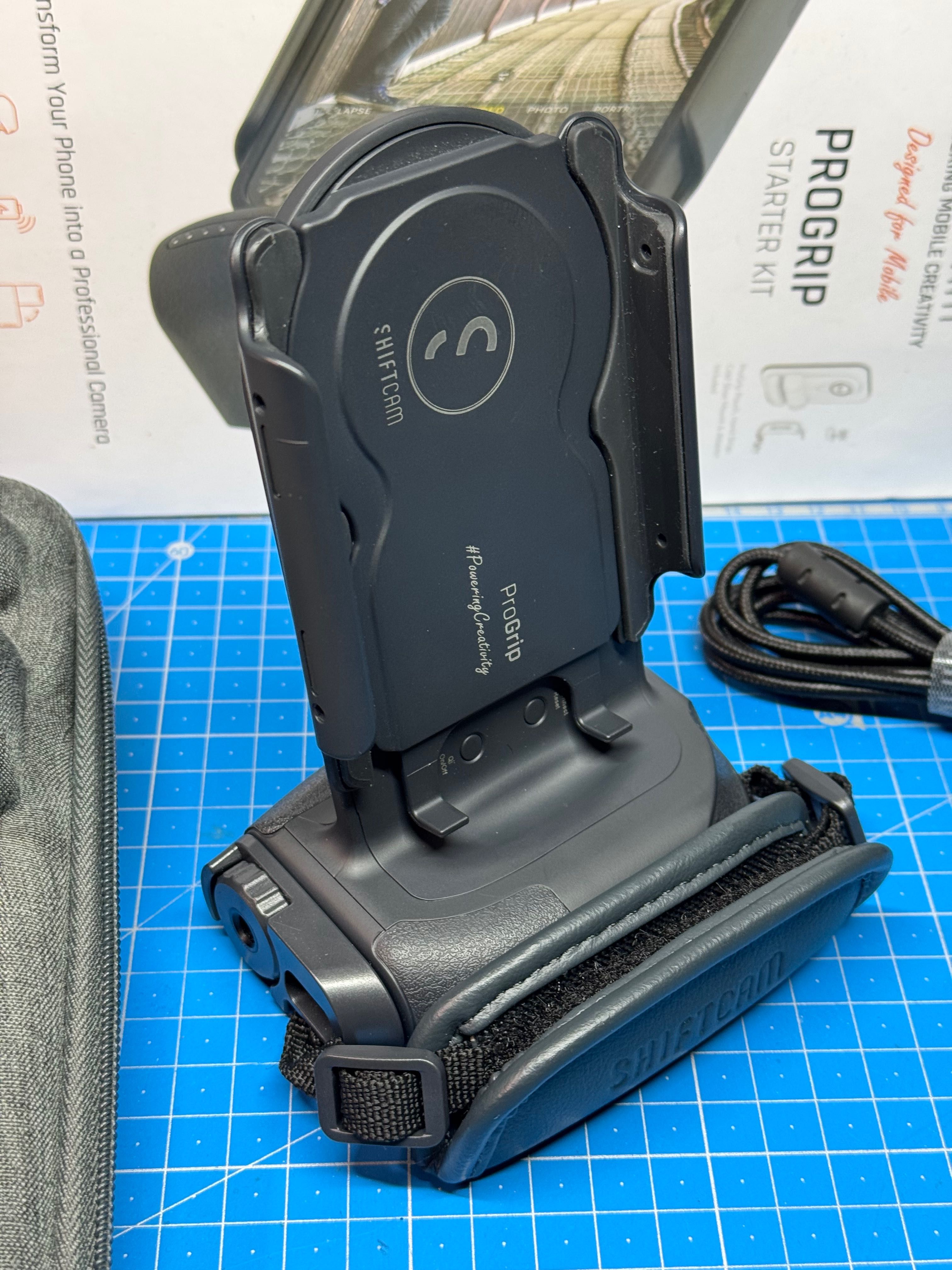 ShiftCam ProGrip Starter Kit тримач із бездротовою зарядкою для iPhone