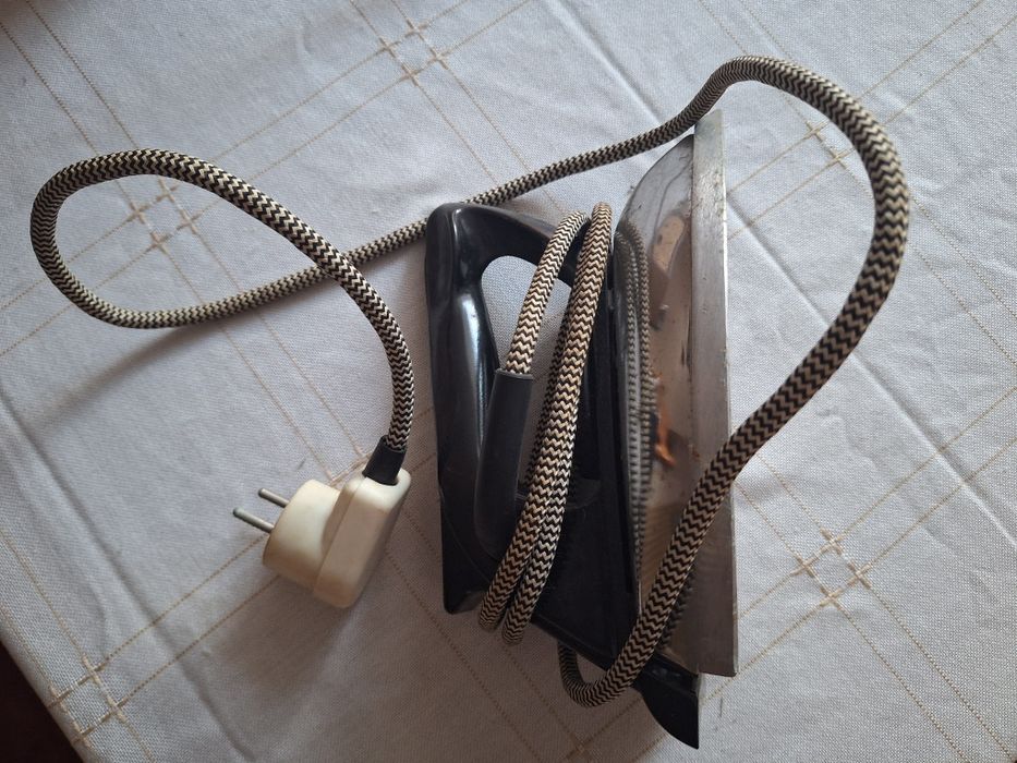 Stare żelazko vintage PRL antyk