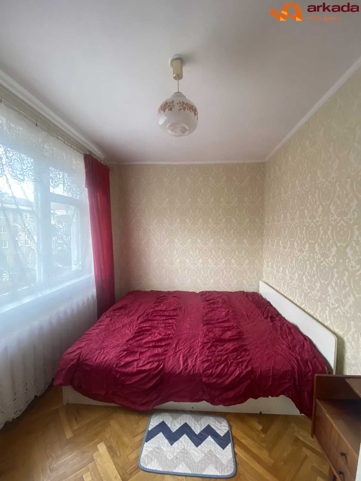 Оренда   3- кімнатна квартира
вул. Карпатська, 4