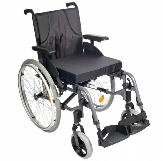 инвалидная коляска средне -активная 14кг Франция