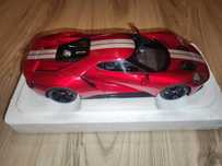 Ford gt autoart 1:18 red