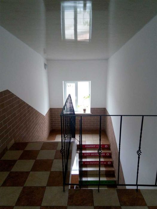 24/25/27/18 м2 кабінети з водою 4-й Л.Лук'яненка-Тимошенко/Оболонський