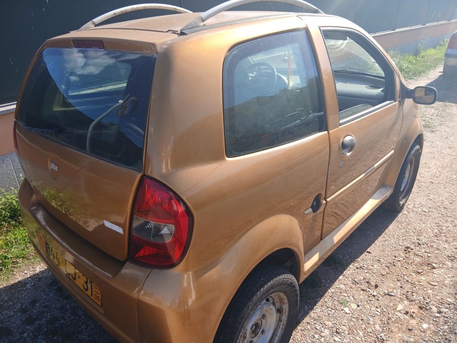 Vendo ou troco carro sem carta