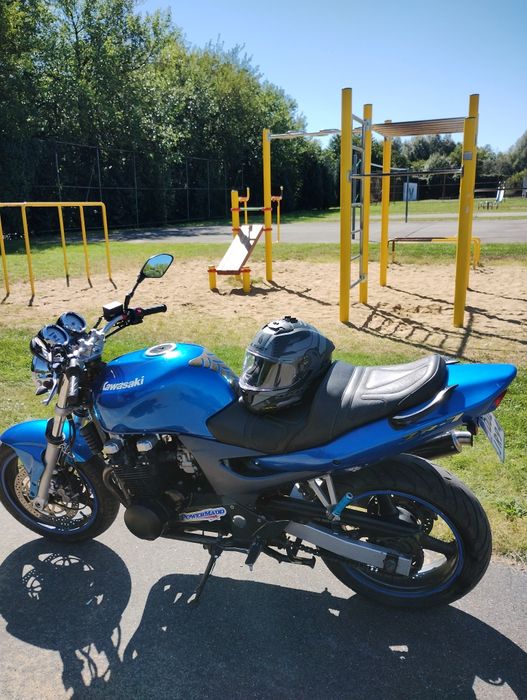 Kawasaki zr7 2002r 750