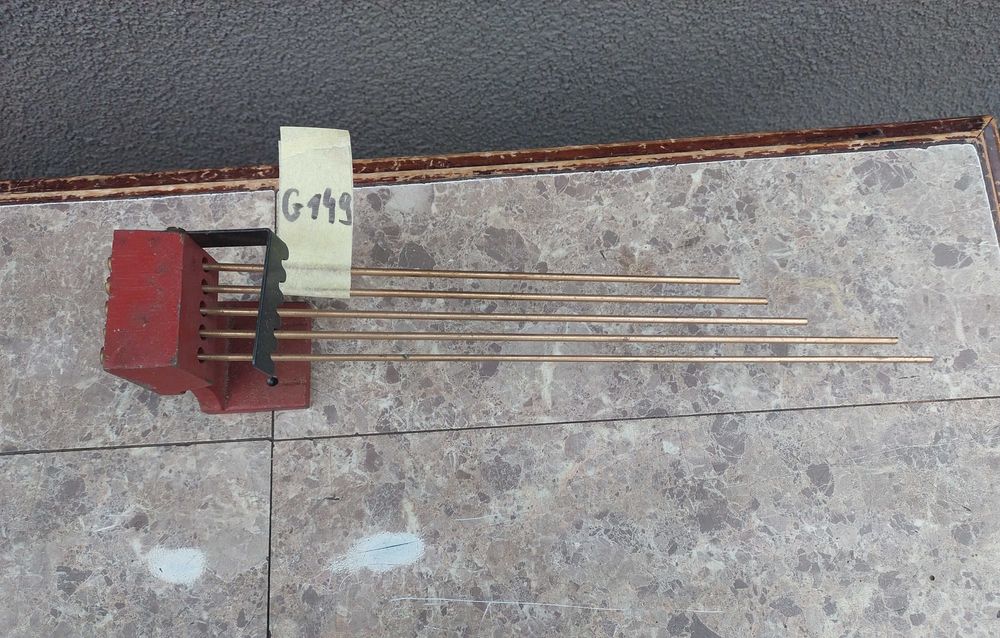 G149 Gong starego zegara kominkowego 5 pięć strun