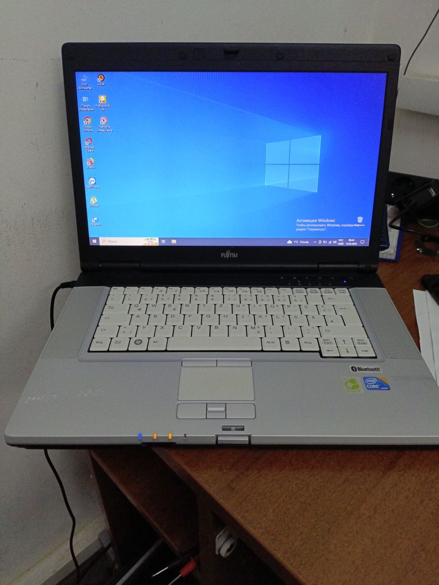 Ноутбук Fujitsu Lifebook E780