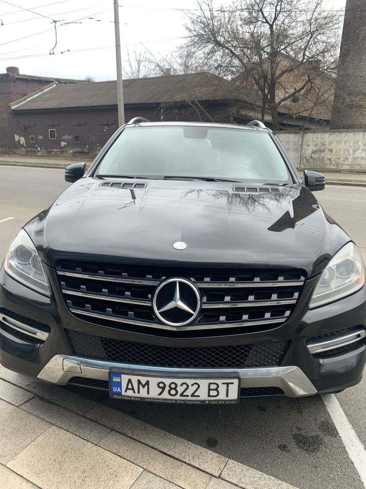 Продам Mercedes-Benz ML 3.0 дизель 2012 року