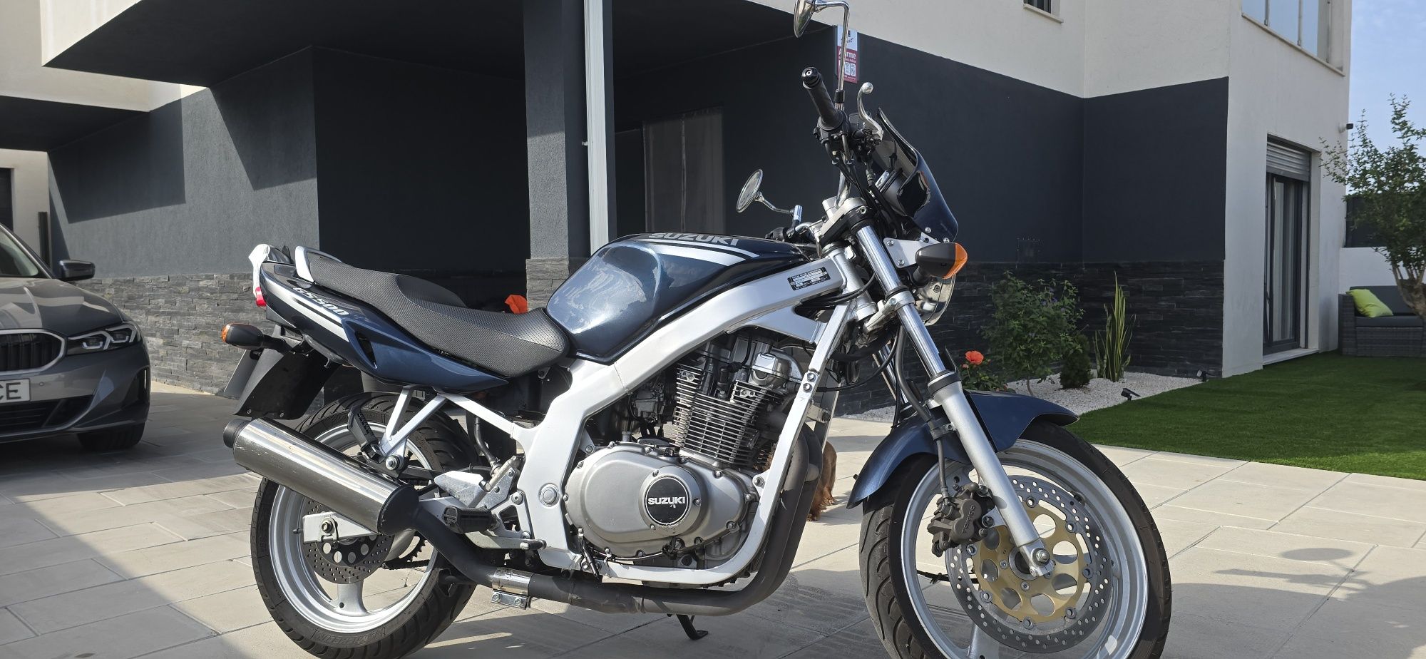 Suzuki GS500E 2010 • 25kW A2 • Revisão Recente