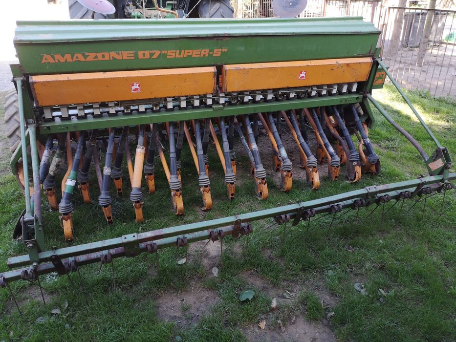 Siewnik do zboża Amazone D7 Super S