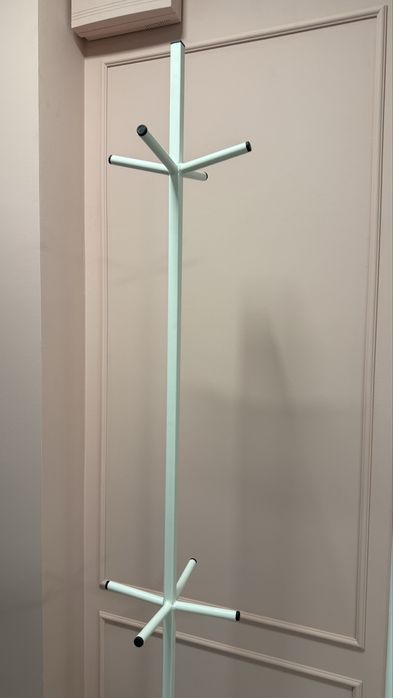 Стійка/рейл/вішалка для одягу, металева, біла, лофт
