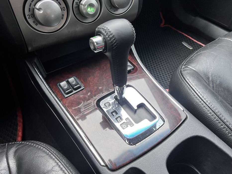 Mitsubishi Galant 2008