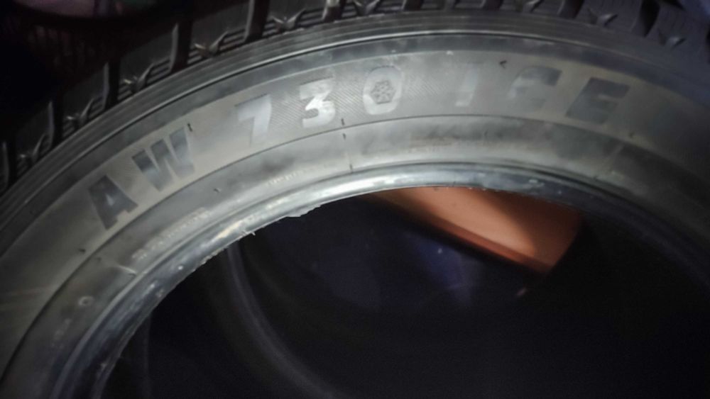 Шини зимові 285/50R20