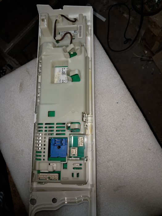 Плата пральної машини Siemens WM14E3A0-17