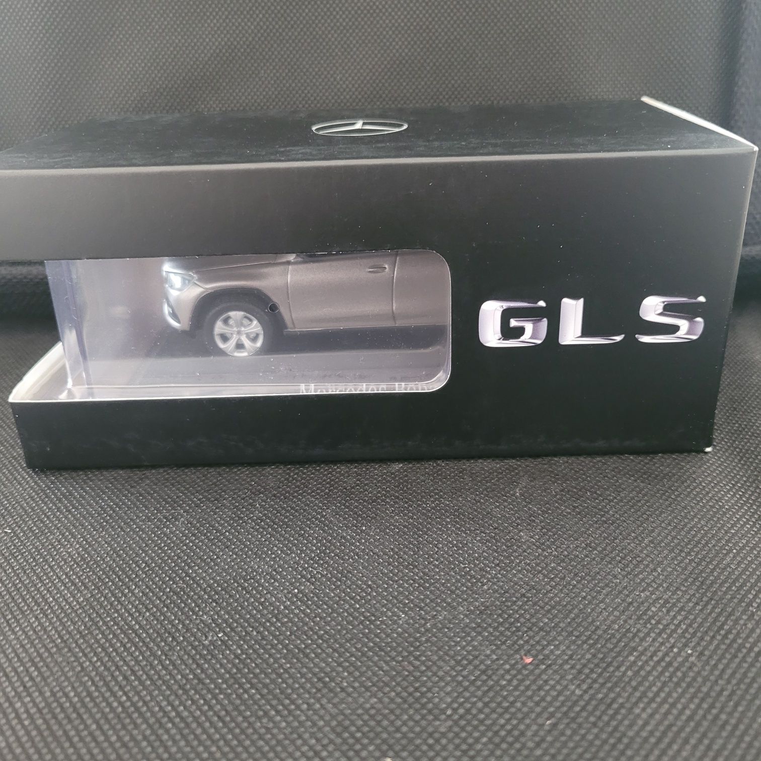 Carro miniatura Mercedes