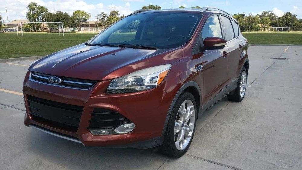 Ford Escape      2015