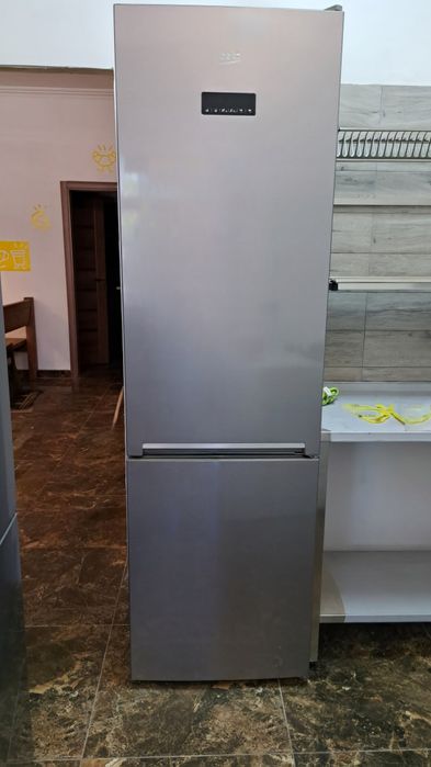 Продаю холодильник - новий!