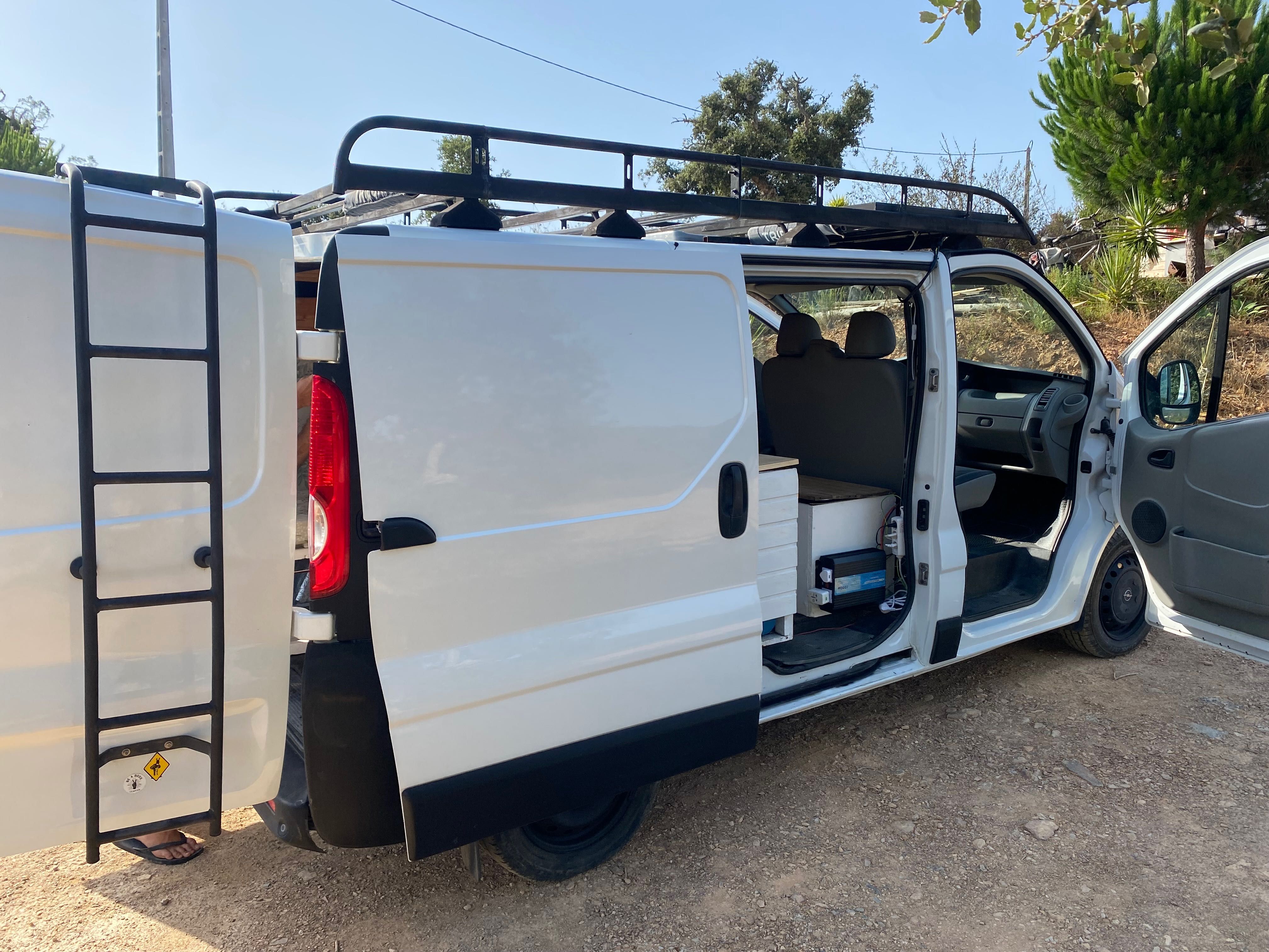 Opel Vivaro 2012 camper