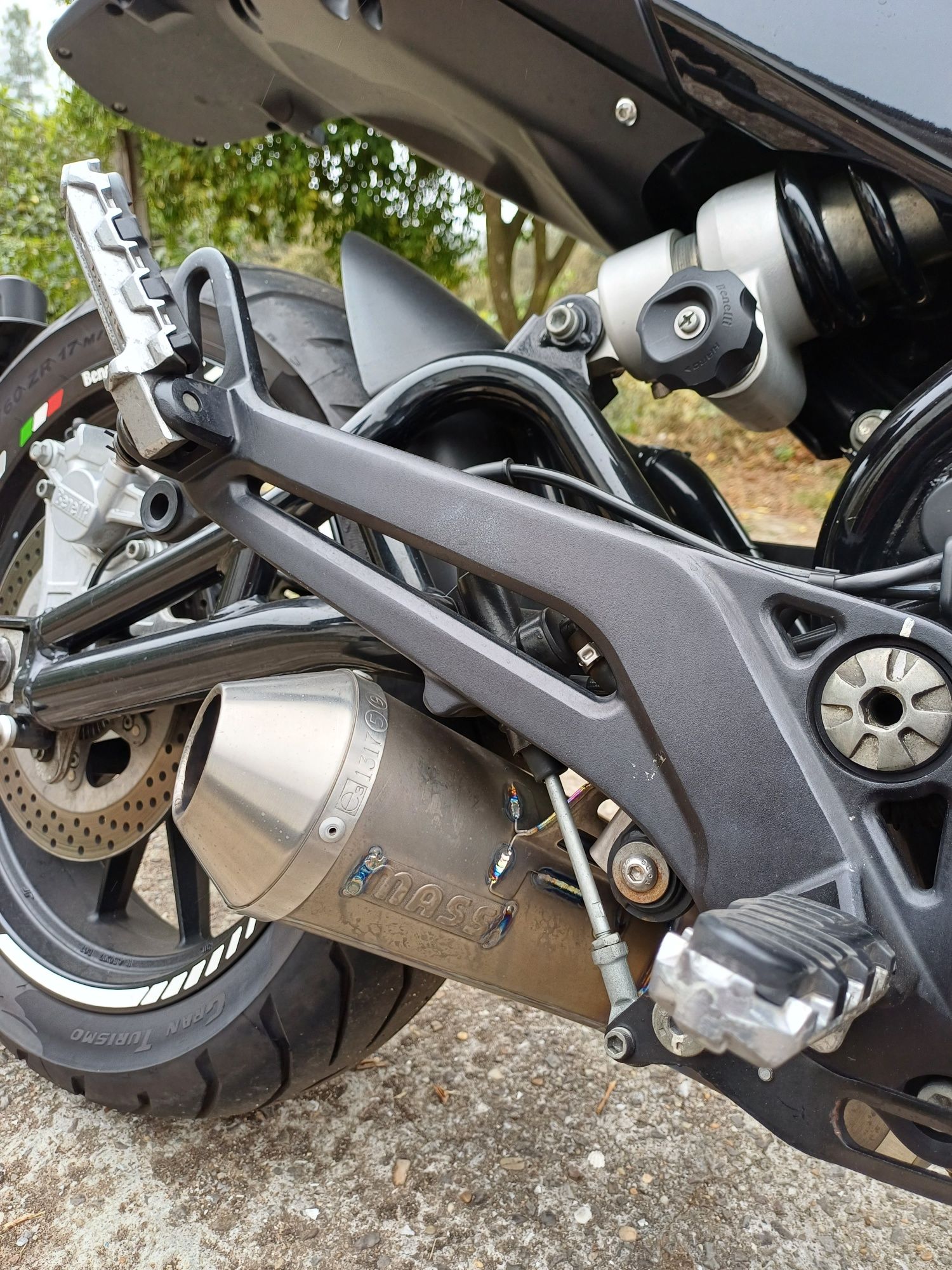Benelli Leoncino 500